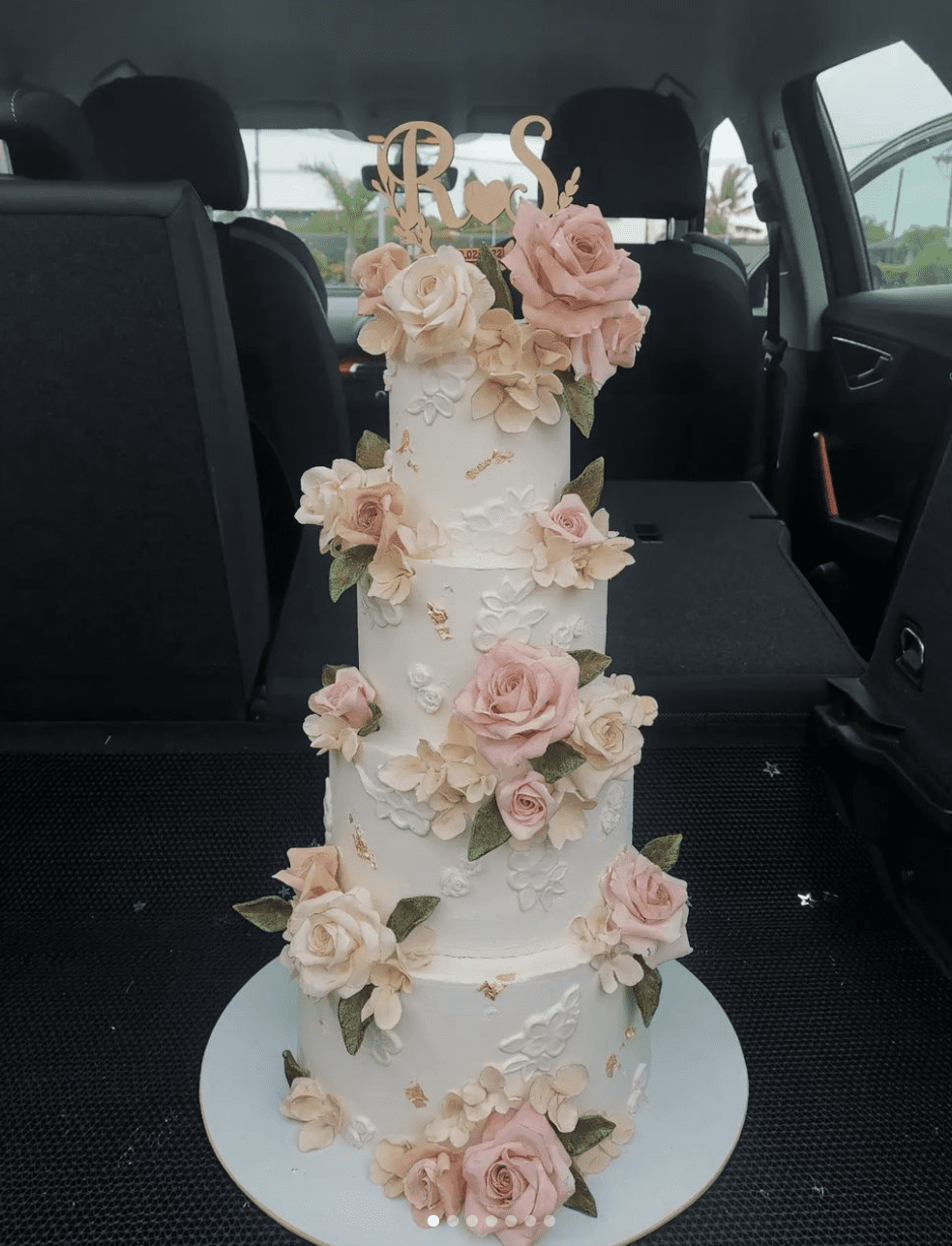 Shareeza Wedding Cakes